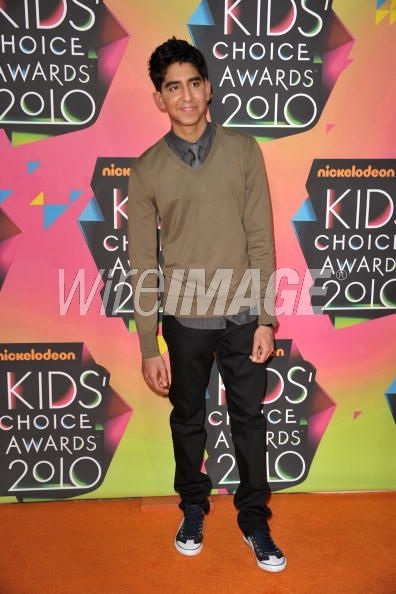 Nhộn nhịp “sao” tại lễ trao giải Kids’ Choice Awards - 15