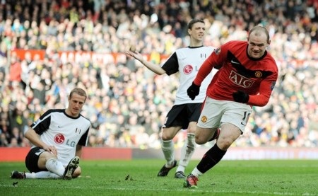 Thủ quân Bayern sợ không kèm nổi Wayne Rooney - 1 Thủ quân Bayern sợ không kèm nổi Wayne Rooney - 1