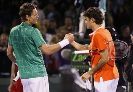 Federer thua tức tưởi tại Miami - 1 Federer thua tức tưởi tại Miami - 1