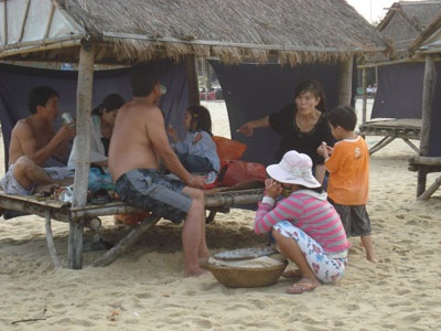 Nỗi buồn khi đến Thuận An - 6 Nỗi buồn khi đến Thuận An - 6