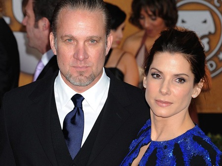 Chồng Sandra Bullock vào trung tâm điều trị sức khỏe - 1 Chồng Sandra Bullock vào trung tâm điều trị sức khỏe - 1