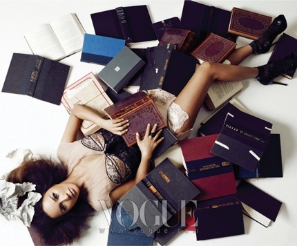 Uhm Jung Hwa: Tứ tuần, vẫn rực rỡ và trẻ trung! - 9