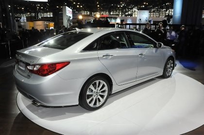 Hyundai Sonata 2.0T - Bước tiến mới - 3 Hyundai Sonata 2.0T - Bước tiến mới - 3