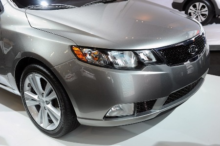 Kia ra mắt xe Forte Hatchback - 3