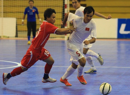 ĐT Việt Nam hạ Myanmar bằng trận “mưa” bàn thắng  - 1