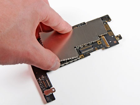 “Mổ xẻ” máy tính bảng iPad - 17