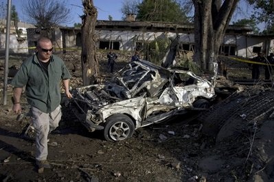 Taliban tấn công lãnh sự quán Mỹ tại Pakistan - 4