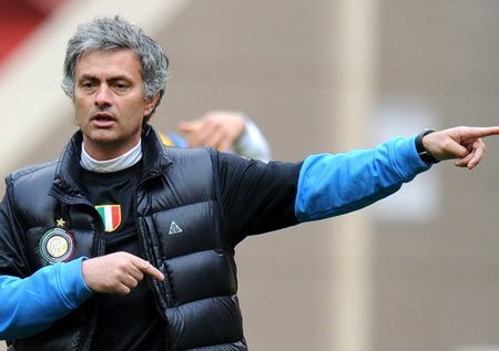 “Hãy dùng lối chơi bóng đá đường phố ở Moscow” - 1 “Hãy dùng lối chơi bóng đá đường phố ở Moscow” - 1