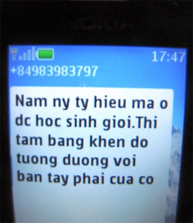 Nữ giáo viên bị chồng cũ hành hung dã man - 2 Nữ giáo viên bị chồng cũ hành hung dã man - 2