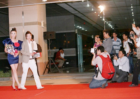 Sao rạng rỡ trên thảm đỏ HTV Awards - 17 Sao rạng rỡ trên thảm đỏ HTV Awards - 17