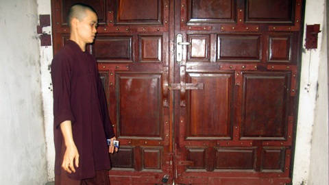 3 pho tượng Phật biến mất trong đêm - 3