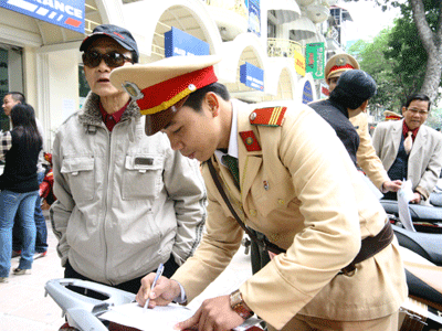 Từ 20/5, áp dụng mức phạt giao thông “tăng nặng” - 1