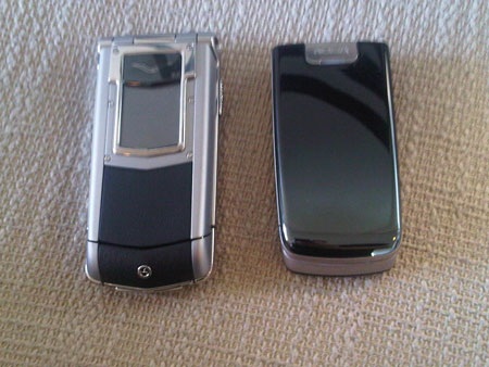 “Đập hộp” điện thoại gập Vertu trị giá 7.000 USD - 14