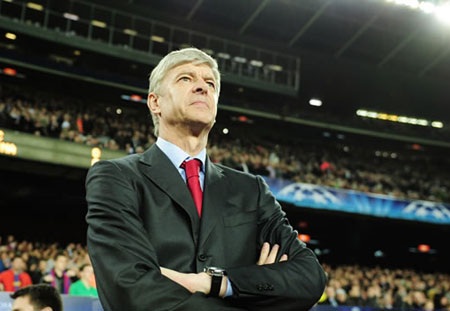 Thầy trò Wenger “ngả mũ” thán phục Messi - 1