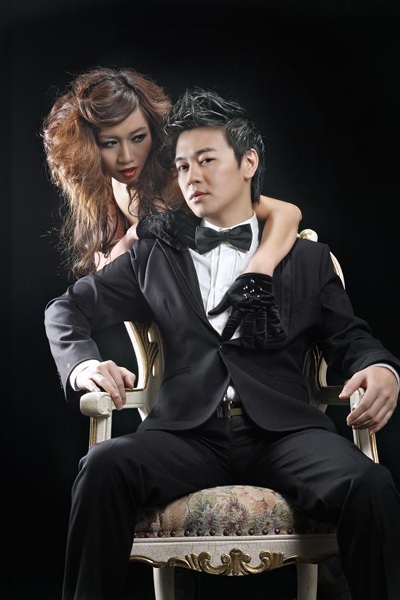 Chùm ảnh khá “sốc” của ca sĩ Phan Anh - 5 Chùm ảnh khá “sốc” của ca sĩ Phan Anh - 5