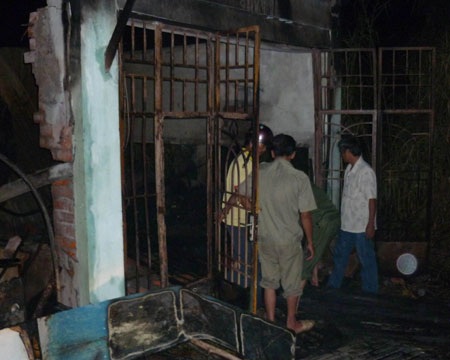 Đà Nẵng: Cháy rừng do… đốt vàng mã - 2