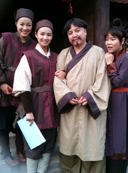 Lã Thanh Huyền tăng cân vì... “ngôi hoàng hậu” - 4 Lã Thanh Huyền tăng cân vì... “ngôi hoàng hậu” - 4