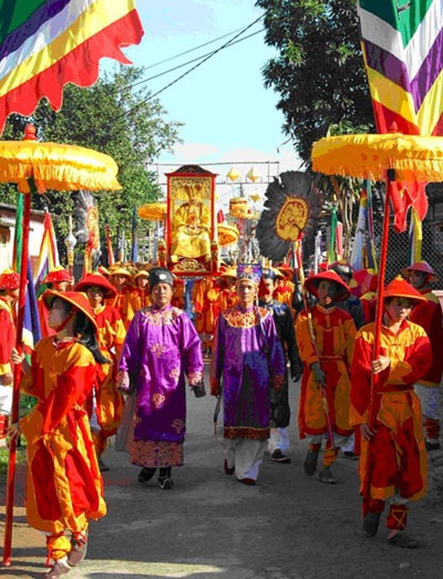 Tái hiện lễ tế thần đất, thần lúa trên đàn Xã Tắc - 1 Tái hiện lễ tế thần đất, thần lúa trên đàn Xã Tắc - 1