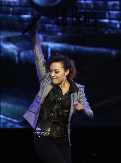 Ngắm màn trình diễn ấn tượng trong đêm Cống hiến - 4