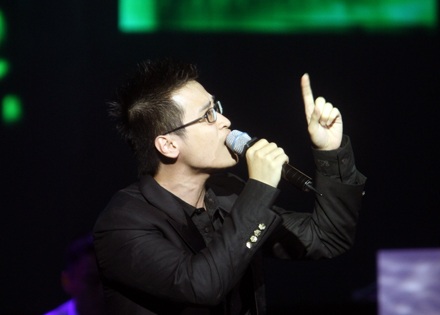 Ngắm màn trình diễn ấn tượng trong đêm Cống hiến - 5