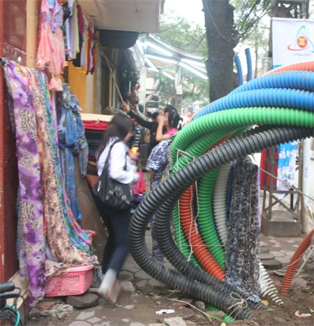 “Rắn nhân tạo” ngóc đầu… “cắn” người - 10