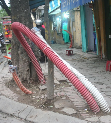 “Rắn nhân tạo” ngóc đầu… “cắn” người - 5