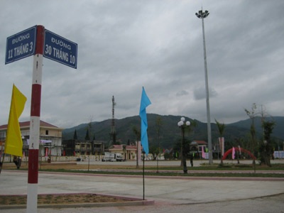 Đến thị trấn miền núi có tên đường nhiều nhất nước - 5