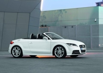 Audi TT phiên bản 2011 lộ diện - 11 Audi TT phiên bản 2011 lộ diện - 11