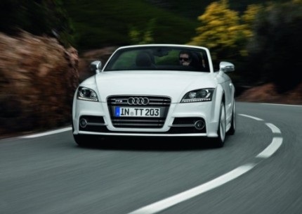 Audi TT phiên bản 2011 lộ diện - 3 Audi TT phiên bản 2011 lộ diện - 3