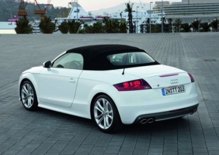 Audi TT phiên bản 2011 lộ diện - 5 Audi TT phiên bản 2011 lộ diện - 5