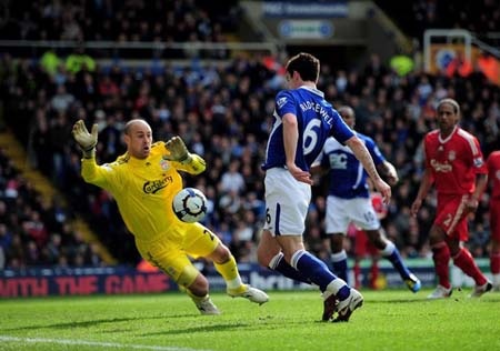 Liverpool “trói” thủ thành Pepe Reina thêm 6 năm - 1 Liverpool “trói” thủ thành Pepe Reina thêm 6 năm - 1