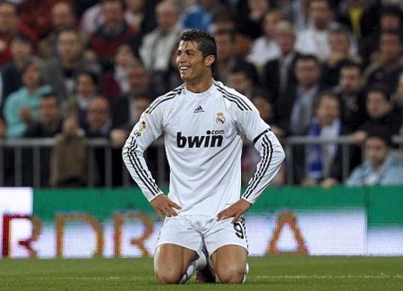 Messi lập công, Barcelona hạ gục Real Madrid - 4