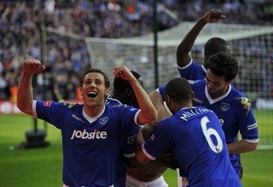 Đánh bại Tottenham, Portsmouth “gây sốc” vào chung kết FA Cup - 1