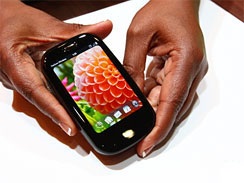 Lenovo định “thâu tóm” Palm? - 1