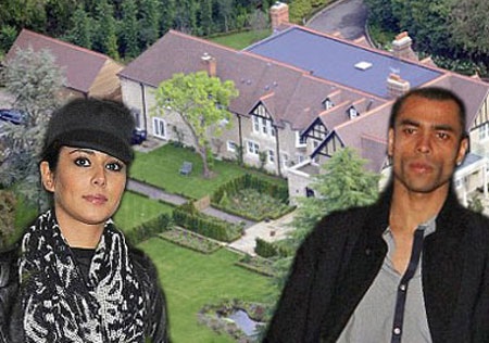Cheryl “cấm cửa'” Ashley Cole - 1 Cheryl “cấm cửa'” Ashley Cole - 1