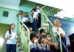 Ngôi trường hàn gắn tuổi thơ rạn vỡ của 80 đứa trẻ - 2