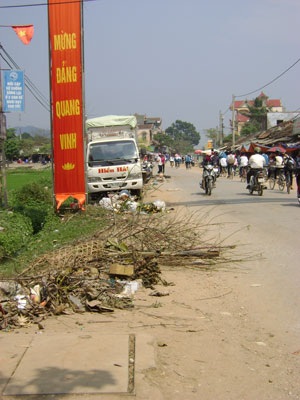 Thị trấn ngập trong rác - 2 Thị trấn ngập trong rác - 2