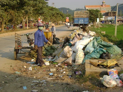 Thị trấn ngập trong rác - 5 Thị trấn ngập trong rác - 5