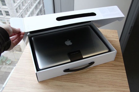 Đập hộp MacBook Pro dùng “sức mạnh” Core i5 - 4