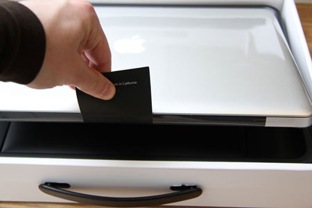 Đập hộp MacBook Pro dùng “sức mạnh” Core i5 - 6