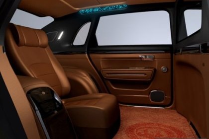 Geely GE đã bớt giống Phantom - 5 Geely GE đã bớt giống Phantom - 5