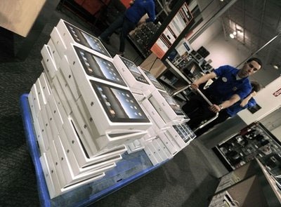 Apple hoãn ra mắt phiên bản quốc tế của iPad - 1 Apple hoãn ra mắt phiên bản quốc tế của iPad - 1