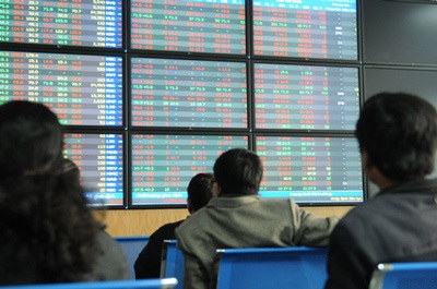 VN-Index vượt ngưỡng 520 điểm thành công - 1 VN-Index vượt ngưỡng 520 điểm thành công - 1