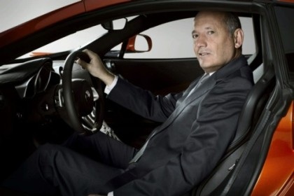 Chủ tịch McLaren “dè bỉu” Bugatti Veyron  - 1