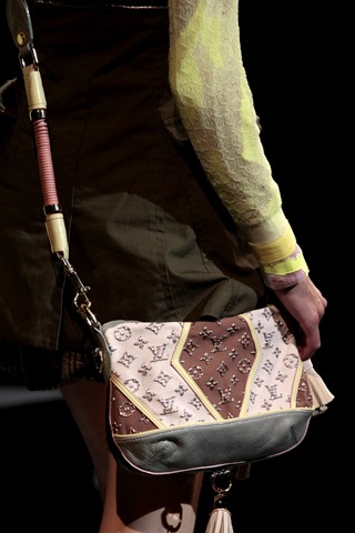 BST túi Louis Vuitton xuân hè 2010 - 6