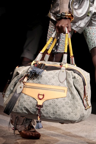 BST túi Louis Vuitton xuân hè 2010 - 15