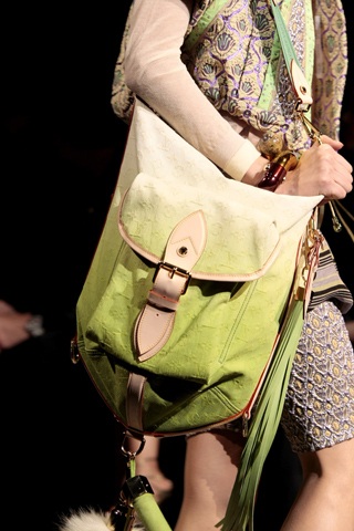 BST túi Louis Vuitton xuân hè 2010 - 27