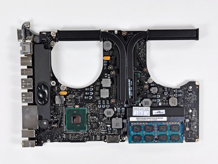 Khám phá “nội tạng” của MacBook Pro 15 inch mới - 11