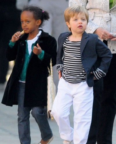 Gia đình Brad Pitt vui chơi tại Ý - 6 Gia đình Brad Pitt vui chơi tại Ý - 6