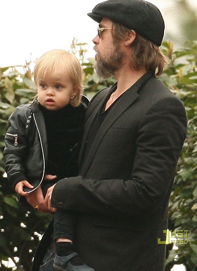 Gia đình Brad Pitt vui chơi tại Ý - 11 Gia đình Brad Pitt vui chơi tại Ý - 11